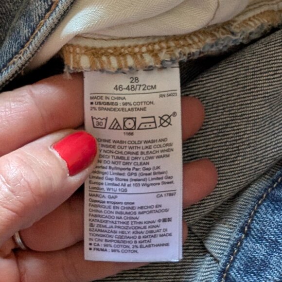 GAP High Waisted Button Fly Denim Skirt - Picture 5 of 5